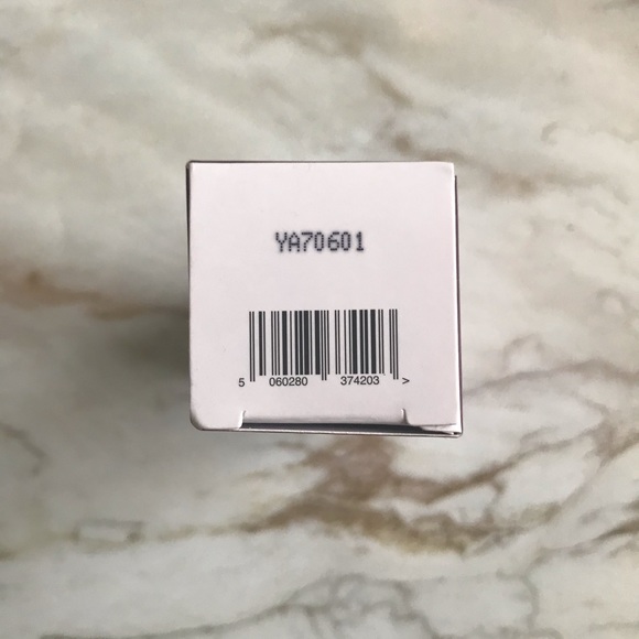 111Skin POLLUTION DEFENSE BOOSTER - Picture 4 of 9